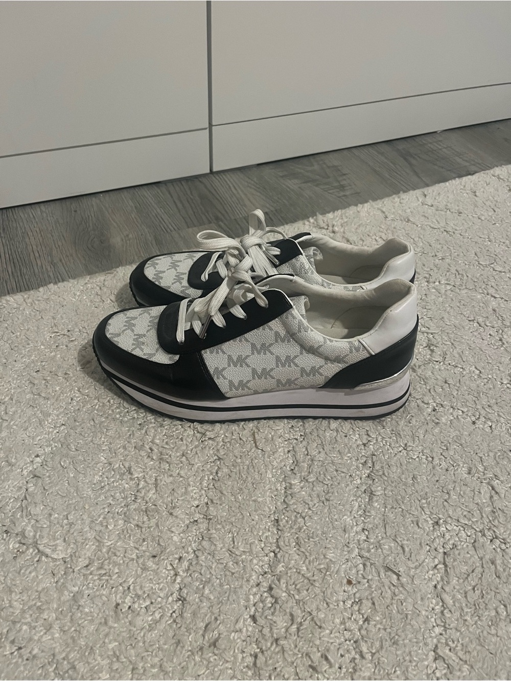 Michael Kors White and Black MK Monogram Platform Sneakers size 8.5 preppy